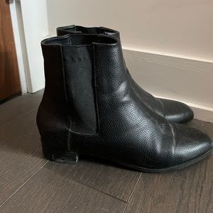 Oak + Fort black boots